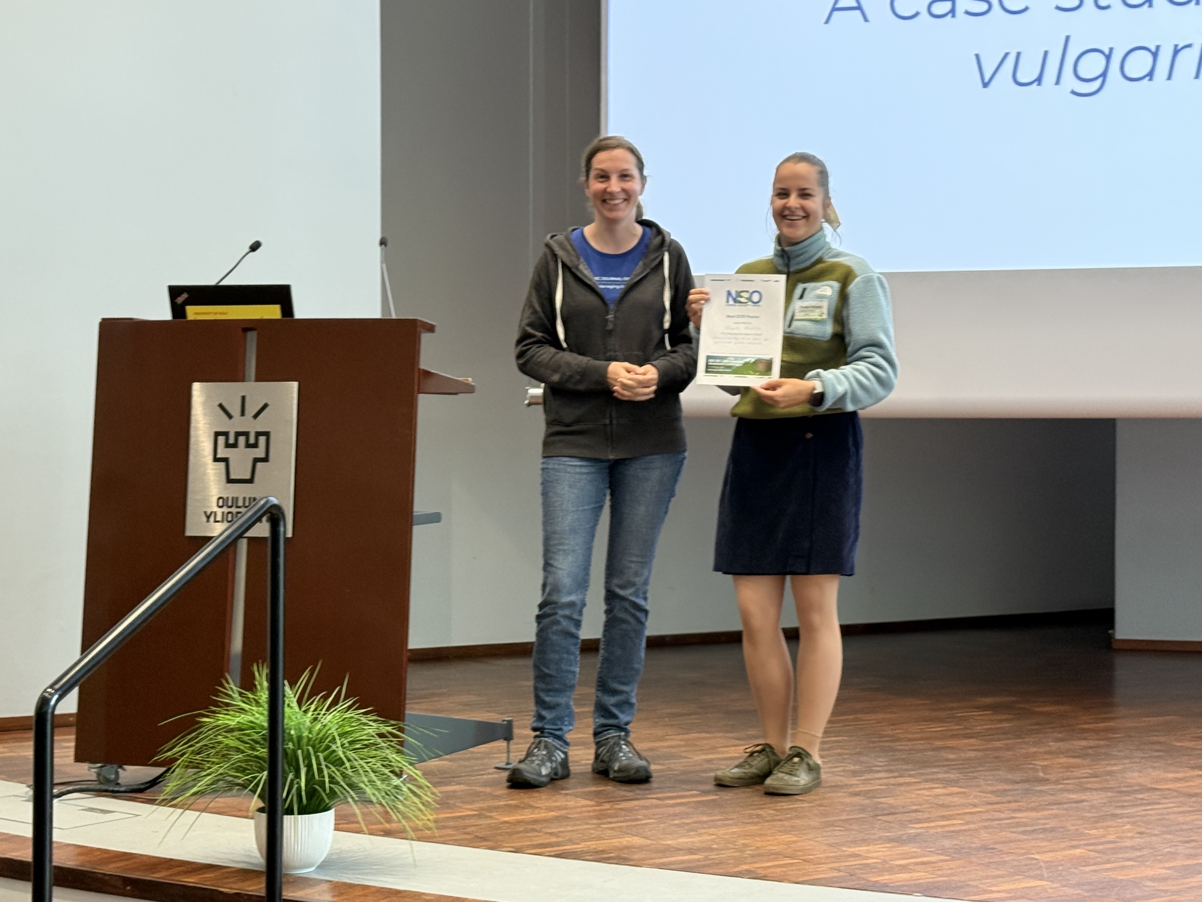 Award presentation with Vineta Verpeja and Friederike Gehrmann
